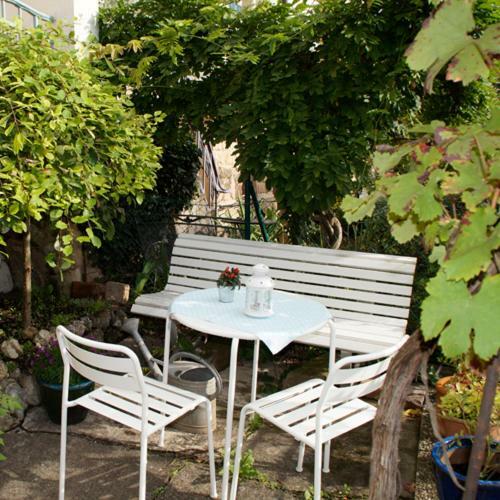 Ferienwohnung Appolonia Нойштадт-ан-дер-Вайнштрасе Экстерьер фото